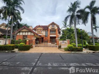 For sale 4 bed house in Taling Chan, Bangkok