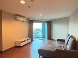 For sale 2 Beds condo in Huai Khwang, Bangkok