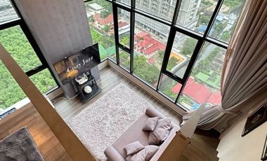 For sale 2 bed condo in Ratchathewi, Bangkok