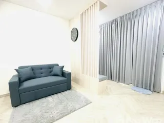 For rent 4 bed townhouse in Mueang Chiang Mai, Chiang Mai