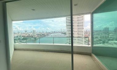 For sale 3 Beds condo in Dusit, Bangkok