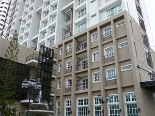 For sale 1 bed condo in Bang Phlat, Bangkok