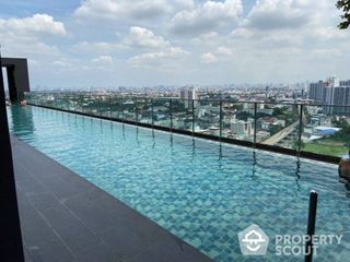 For sale 2 bed condo in Phasi Charoen, Bangkok