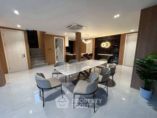 For rent and for sale 7 bed house in Bang Lamung, Chonburi