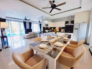 For rent 4 bed house in East Pattaya, Pattaya