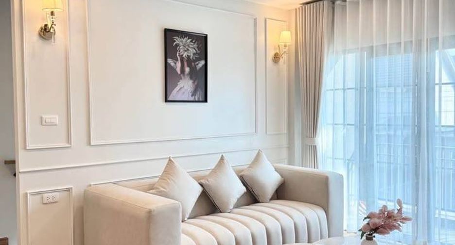 For rent and for sale 4 bed house in Bang Phli, Samut Prakan