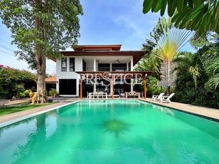 For sale and for rent 4 bed house in East Pattaya, Pattaya