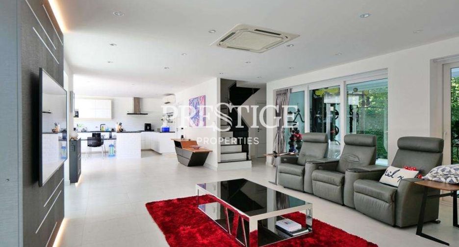 For rent and for sale 5 bedrooms house in Bang Lamung, Chonburi