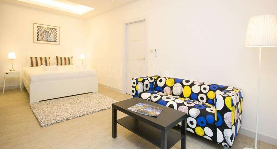 For rent and for sale 5 bedrooms house in Bang Lamung, Chonburi