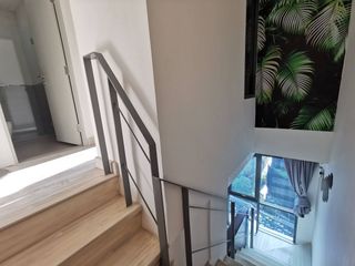 For sale スタジオ condo in Huai Khwang, Bangkok
