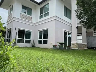 For rent 3 bed house in Saraphi, Chiang Mai