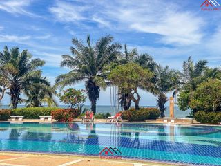 For sale 2 bed condo in Bang Lamung, Chonburi