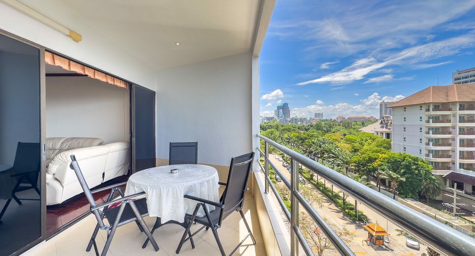 For sale 2 Beds condo in Bang Lamung, Chonburi