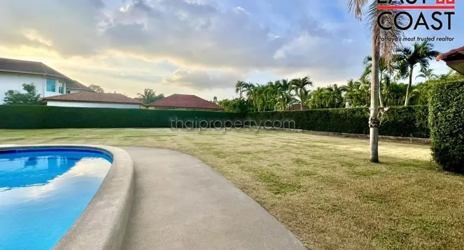 For rent and for sale 5 bedrooms house in Bang Lamung, Chonburi