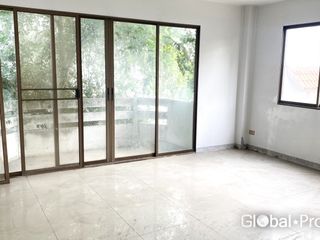 Haus zum Kauf mit 4 Zimmer in Bang Lamung, Chonburi