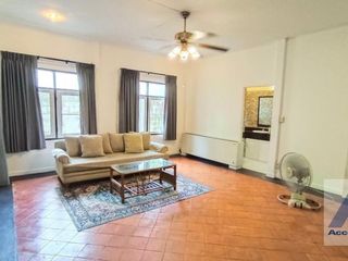 For rent そして for sale 2 Beds house in Phaya Thai, Bangkok