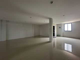 For rent そして for sale 1 Beds office in Phra Khanong, Bangkok