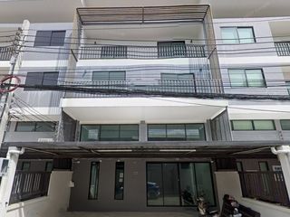 For rent そして for sale 1 Beds office in Phra Khanong, Bangkok