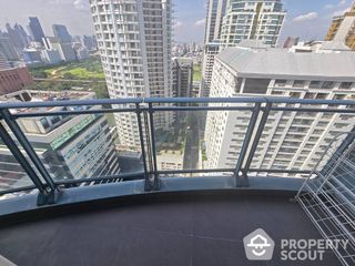 For sale 2 Beds condo in Pathum Wan, Bangkok