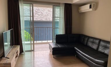 For rent 2 bed condo in Watthana, Bangkok