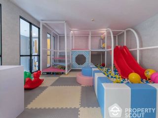 For sale 2 bed condo in Mueang Samut Prakan, Samut Prakan