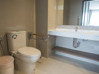 For rent 3 Beds condo in Phra Khanong, Bangkok