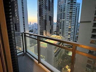 For rent 2 bed condo in Khlong Toei, Bangkok