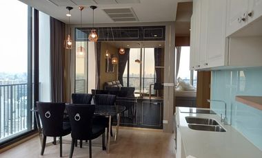 For rent 2 bed condo in Watthana, Bangkok