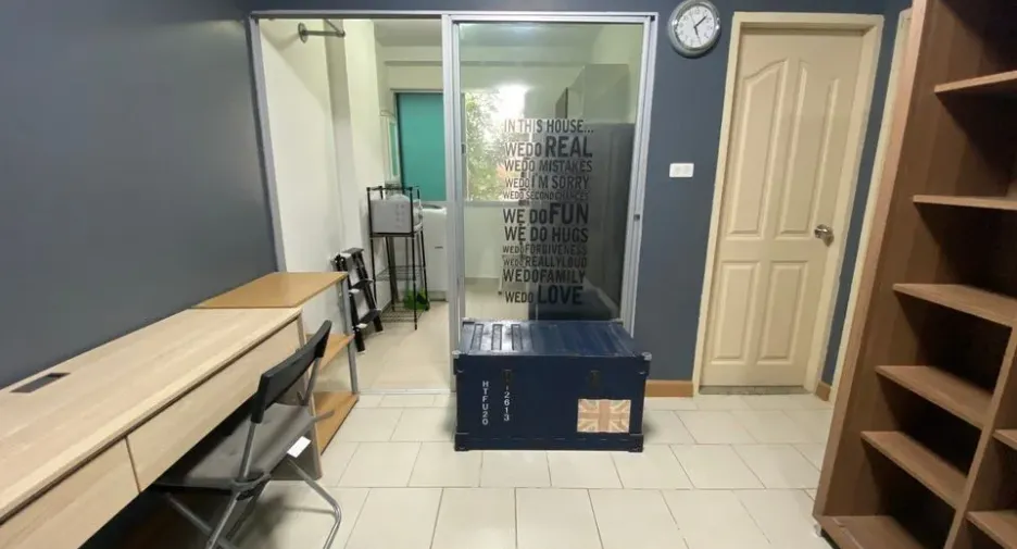 For rent 1 bed condo in Huai Khwang, Bangkok