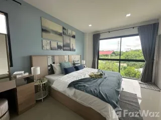 For sale 4 bed townhouse in East Pattaya, Pattaya