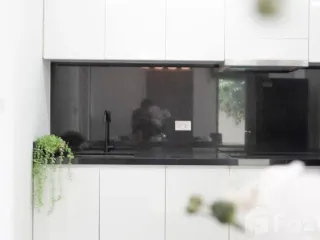 For sale 4 bed townhouse in East Pattaya, Pattaya