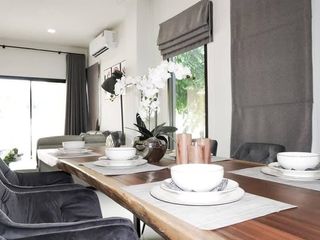 For sale 4 bed townhouse in East Pattaya, Pattaya