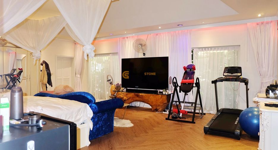 À vendre 4 chambres maison à Jomtien, Pattaya