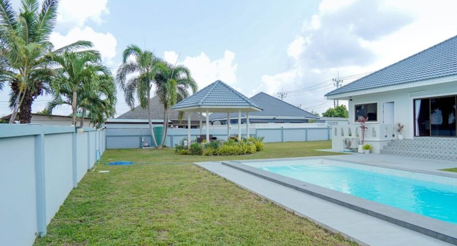 Haus zum Kauf mit 3 Zimmer in Bang Saray, Pattaya