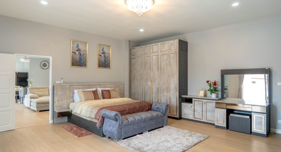 Haus zum Kauf mit 3 Zimmer in Bang Saray, Pattaya