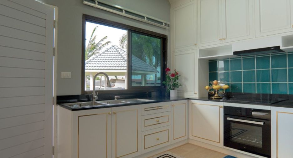 Haus zum Kauf mit 3 Zimmer in Bang Saray, Pattaya
