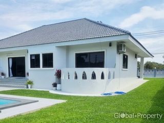 For sale 3 bed house in Bang Saray, Pattaya