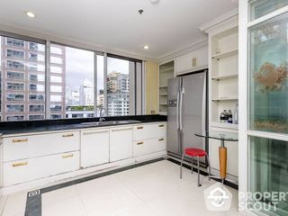 For rent そして for sale 3 Beds condo in Pathum Wan, Bangkok