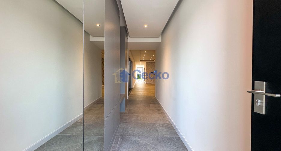 For sale 6 bed house in Bang Lamung, Chonburi