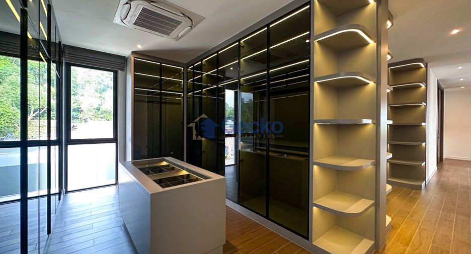 For sale 6 bed house in Bang Lamung, Chonburi