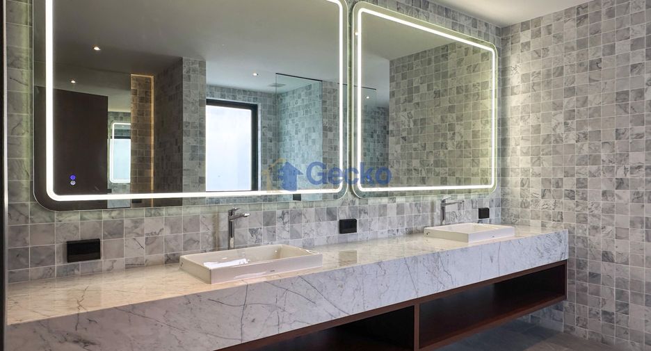 For sale 6 bed house in Bang Lamung, Chonburi