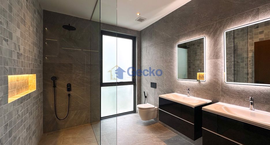 For sale 6 bed house in Bang Lamung, Chonburi