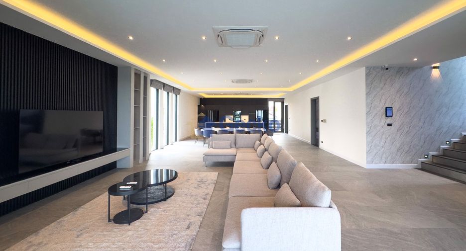 For sale 6 bed house in Bang Lamung, Chonburi
