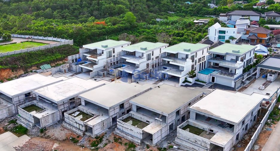For sale 6 bed house in Bang Lamung, Chonburi