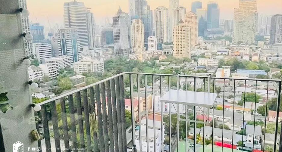 For rent 2 bed condo in Sathon, Bangkok