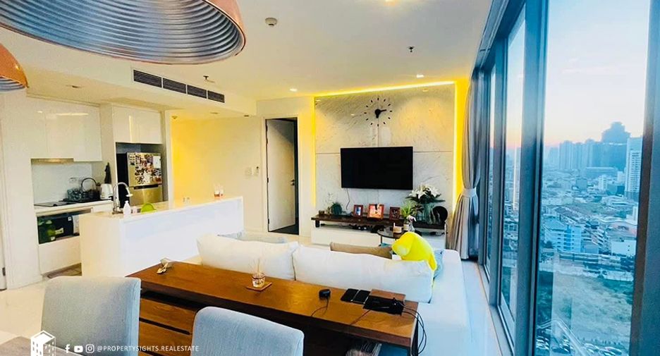 For rent 2 bed condo in Sathon, Bangkok