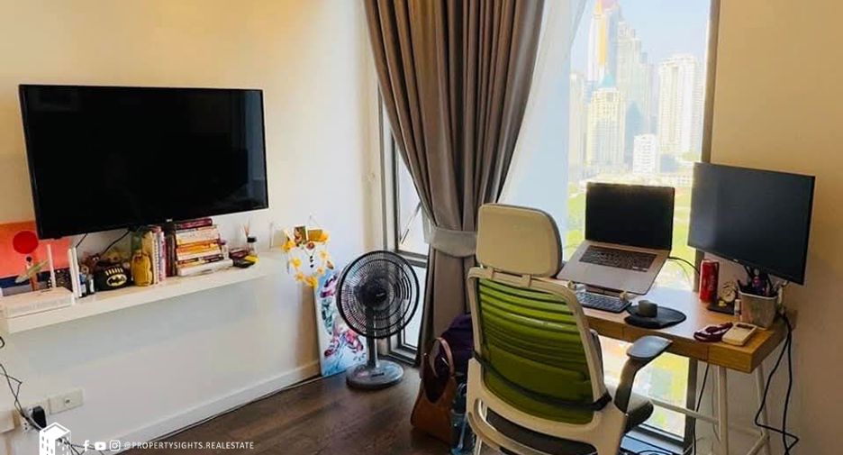 For rent 2 bed condo in Sathon, Bangkok