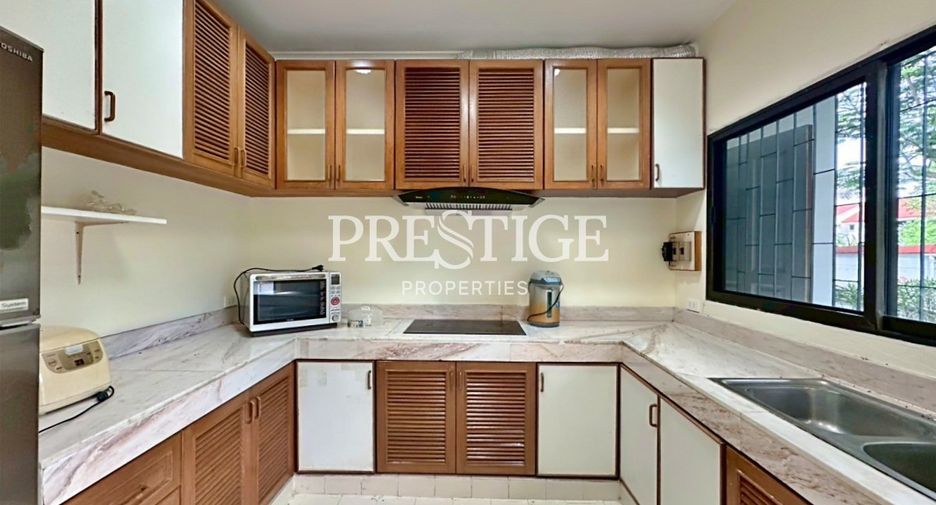 Haus zur Miete mit 4 Zimmer in Sattahip, Chonburi