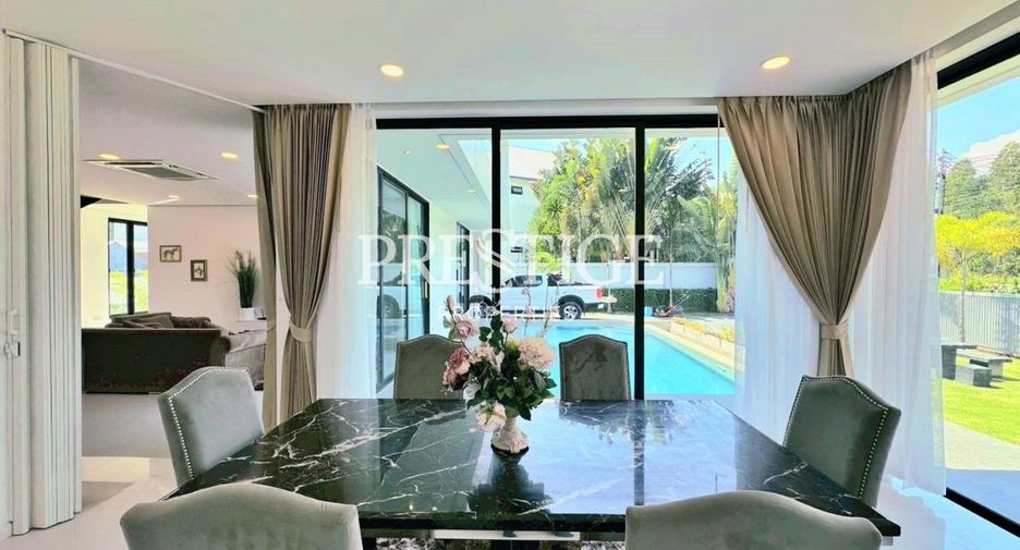 Haus zur Miete mit 3 Zimmer in Bang Lamung, Chonburi