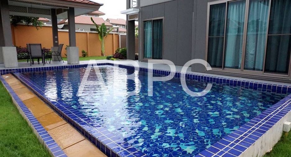 Haus zur Miete mit 4 Zimmer in Bang Lamung, Chonburi